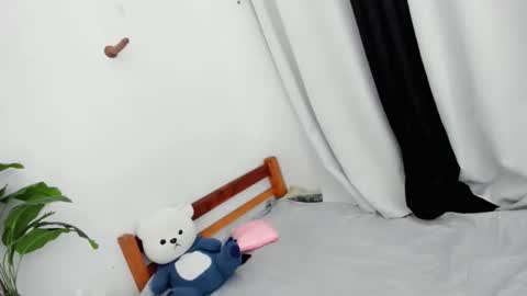 Thea online show from December 20, 8:32 am