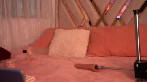 Andy online show from February 17, 11:43 pm