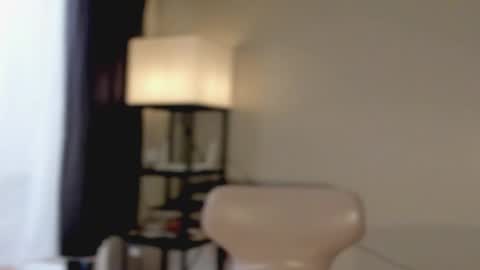 annie . online show from February 16, 3:15 am