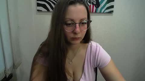 Anna online show from December 22, 9:05 am