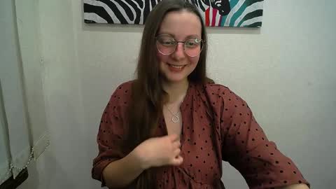 Anna online show from January 7, 2:33 pm