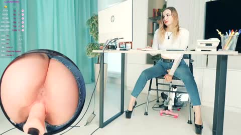 _artporno_ online show from November 30, 7:26 am