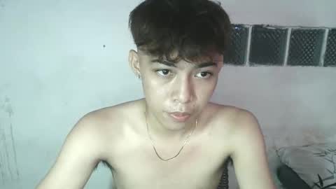 _asiancutebaby online show from April 2, 5:20 pm