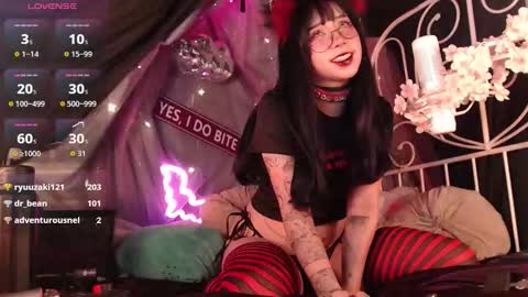 Crystal online show from October 13, 5:37 pm