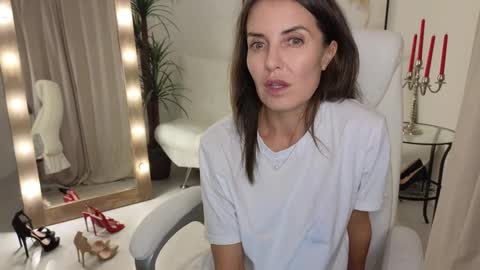 Beylly online show from February 16, 3:58 am