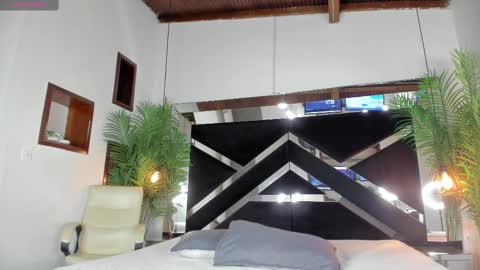 Candy online show from March 4, 6:07 pm