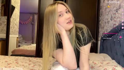 _chloe_miller_ online show from December 19, 2:56 pm