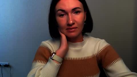 Snapshot of _cutie_and_shy_ chatting on October 20, 6:51 am _cutie_and_shy_ online show from October 20, 6:51 am