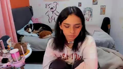 Snapshot of _dayanne_ chatting on October 9, 2:50 am Pao online show from October 9, 2:50 am