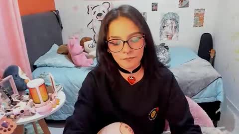 Snapshot of _dayanne_ chatting on September 29, 4:11 am Pao online show from September 29, 4:11 am