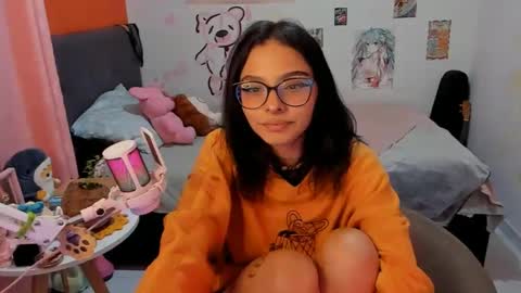 Snapshot of _dayanne_ chatting on October 8, 2:08 am Pao online show from October 8, 2:08 am