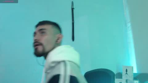 delacruz online show from February 11, 5:16 am