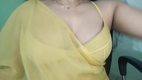 _dreamgirl_0 online show from March 4, 11:07 am