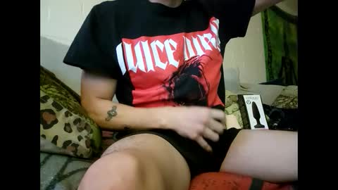 _drew__ online show from December 7, 8:44 pm