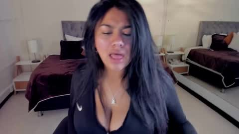 Dulcinea online show from March 2, 12:12 pm