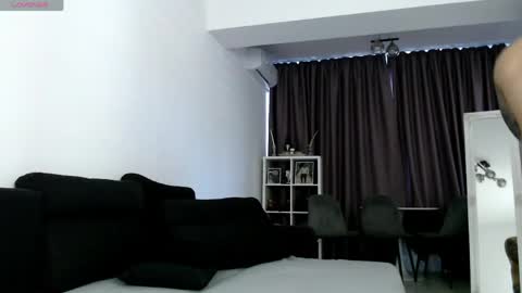 Dylan online show from May 6, 8:20 am