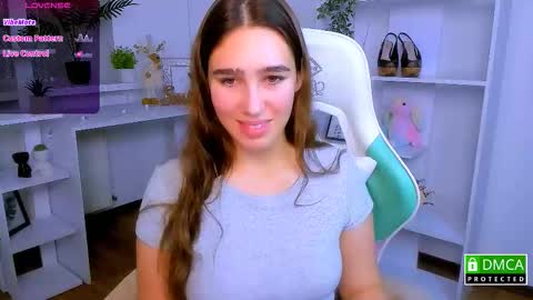 Lizzy  online show from November 18, 11:48 pm