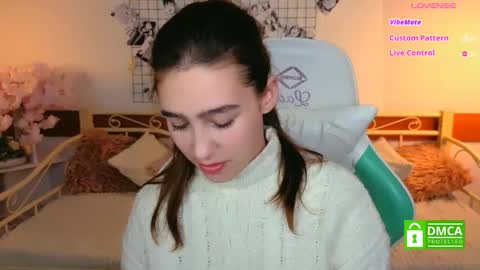 Lizzy  online show from March 13, 1:09 am