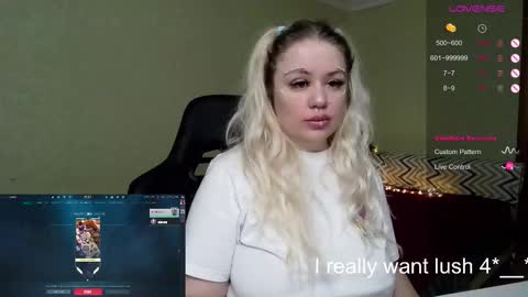 chloue and Gretta online show from February 18, 12:39 pm