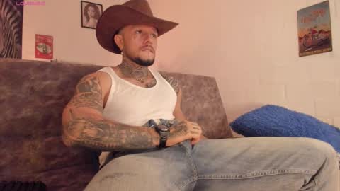 Emilio online show from December 2, 11:08 am