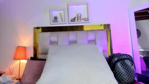 Isabella online show from October 4, 12:14 pm