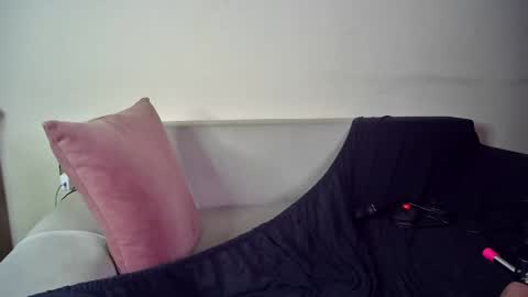 Emma Sugar online show from May 22, 4:19 am