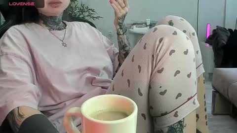 Alis online show from November 27, 10:23 am