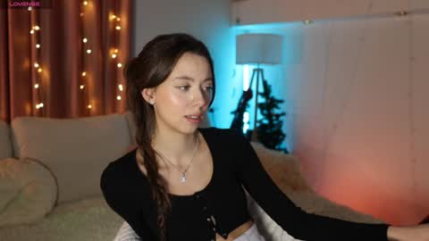 Goldy Grace online show from January 10, 11:11 am