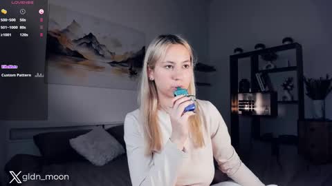 Rina online show from March 7, 10:43 pm