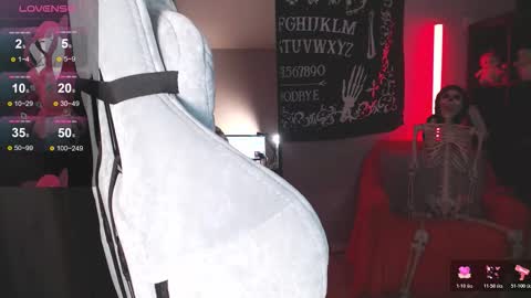 Tori online show from November 14, 11:01 am