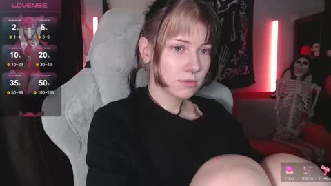 Tori online show from November 7, 10:07 am