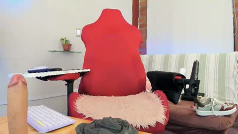 _hottie__ online show from October 22, 7:15 pm