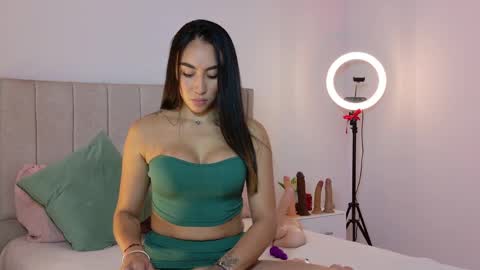 Megan online show from May 22, 5:25 am