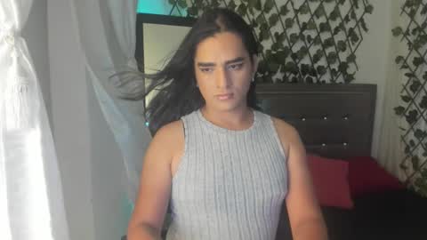 Ivone online show from September 15, 7:15 pm