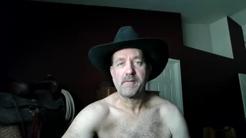 Wyatt online show from August 1, 6:20 pm