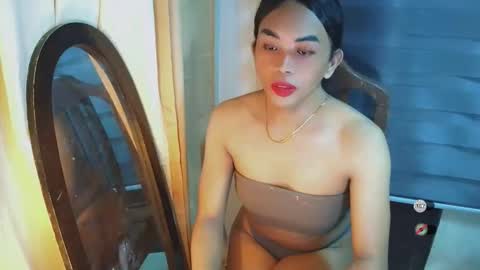 _karie_ online show from May 15, 3:04 am