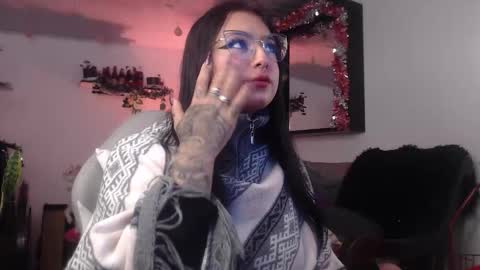 Cata  online show from December 5, 3:39 am