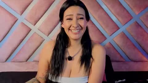 kelly online show from February 25, 5:27 pm