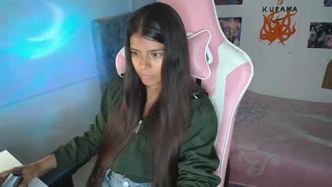 _kendall_jones online show from January 13, 1:34 am