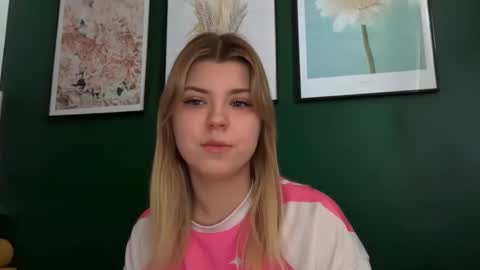 Molly   Emily online show from March 23, 7:35 am