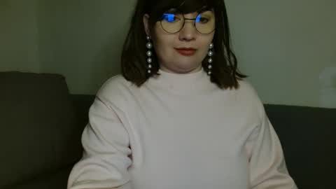 Snapshot of _lalilu_ chatting on December 27, 4:47 am _lalilu_ online show from December 27, 4:47 am