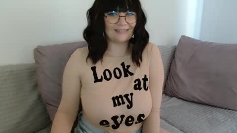 Snapshot of _lalilu_ chatting on September 22, 2:54 pm _lalilu_ online show from September 22, 2:54 pm