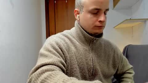 Layne online show from March 18, 2:12 pm