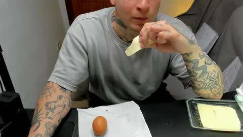 Layne online show from May 11, 2:45 pm