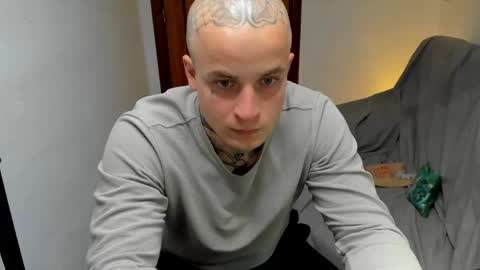 Layne online show from May 4, 1:17 pm