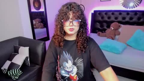 Liily online show from February 19, 4:55 am