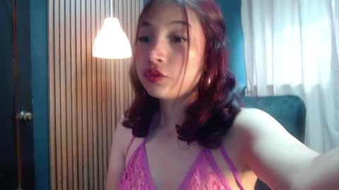   linrose   online show from March 24, 6:25 pm