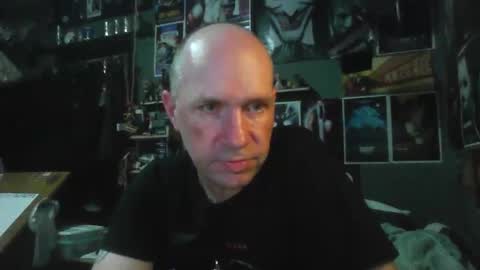 That guy online show from April 1, 4:46 am