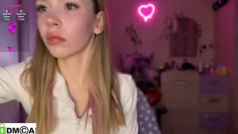 Katie online show from October 12, 9:38 pm