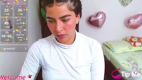 Snapshot of _luna_torres chatting on December 13, 9:09 pm luna torres online show from December 13, 9:09 pm